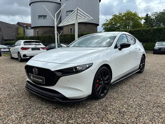 Mazda 3 2.0i e-Skyactiv-G *CARPLAY*CAMERA*BOSE*1ER PROPRIO*GARANTIE*