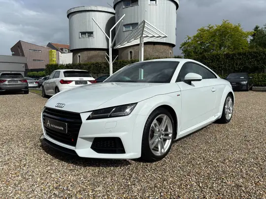 Audi TT Coupé 1.8 TFSI S tronic *S Line*CAPTEUR*1ER PROPRIO*GARANTIE*