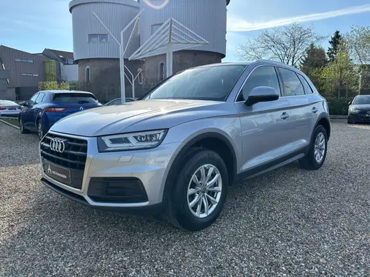 Audi Q5 2.0 TDi Quattro *CRUISE CONTROL*CAMERA*XENON*GARANTIE*