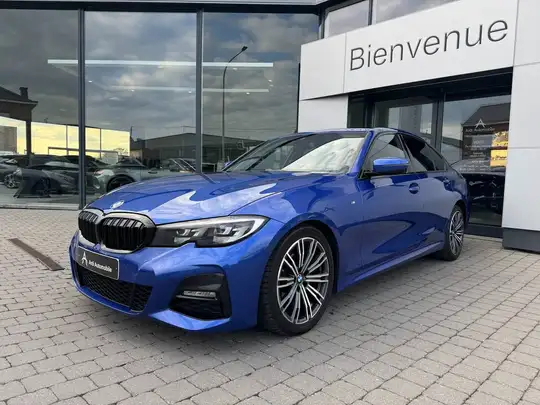 BMW 318 *GARANTIE*PACK M*1ER PROP*LED AMB*CARPLAY*CAMERA*