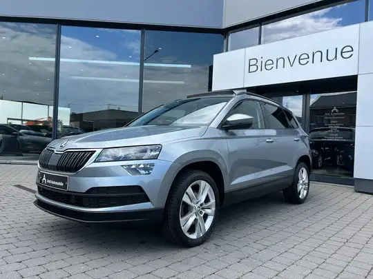 Skoda Karoq 1.6 CR TDi SCR DSG *GARANTIE*1ER PROPRIETAIRE*TOIT OUVRANT*LED AMB*