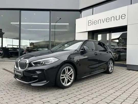 BMW 118 *GARANTIE*PACK M*1ER PROP*CARPLAY*SIEGE CHAUFF*LED