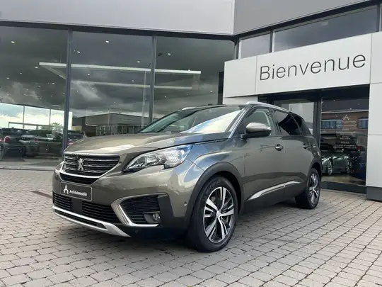 Peugeot 5008 1.6 BlueHDi 7 PLACES *GARANTIE*1ER PROPRIETAIRE*CAMERA 360*GPS*