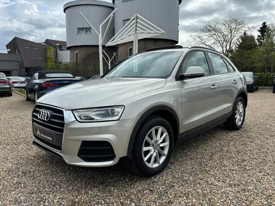 Audi Q3 1.4 TFSI S tronic *TOIT OUV+PANO*SIEGE CHAUFF*1ER PROPRIO*GARANTIE*
