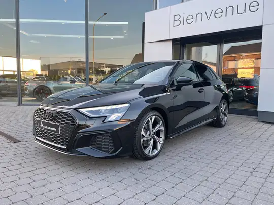 Audi A3 A3 Sportback 2.0 TDi S line S tronic *GARANTIE*CARPLAY*SIEGE CHAUFFANT*CRUISE*NAVI*