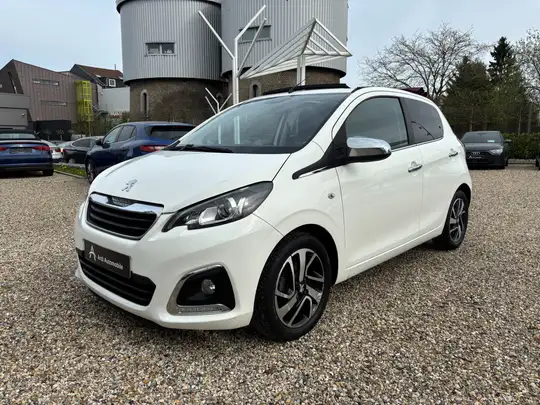 Peugeot 108 1.2 *TOIT OUVRANT*CRUISE CONTROL*CAMERA*KEYLESS*GARANTIE*